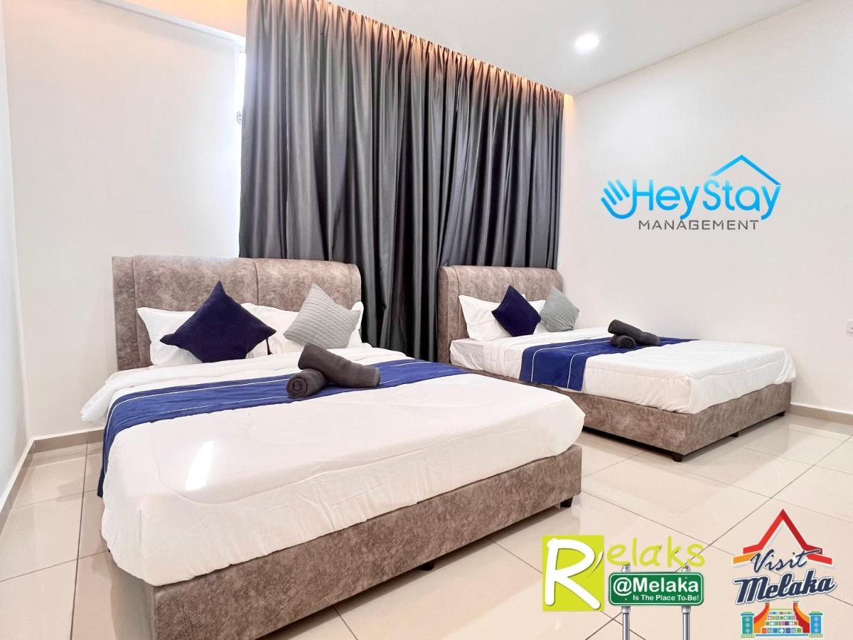 Novo 8 Residence Bachang By Heystay Management Kampong Tambak Buitenkant foto
