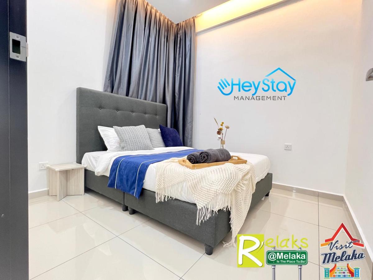 Novo 8 Residence Bachang By Heystay Management Kampong Tambak Buitenkant foto