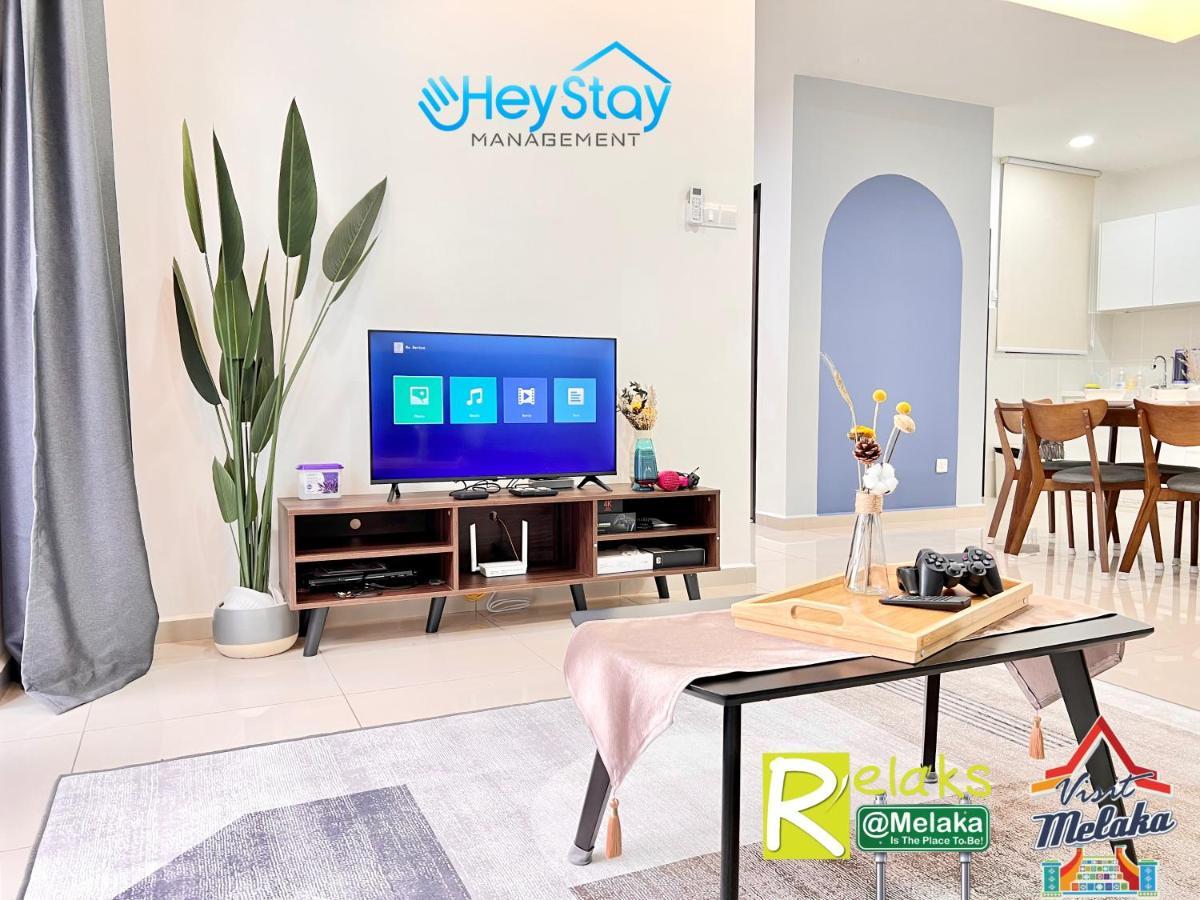 Novo 8 Residence Bachang By Heystay Management Kampong Tambak Buitenkant foto