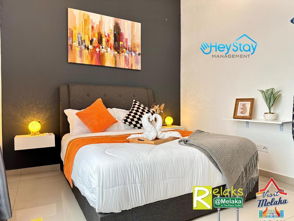 Novo 8 Residence Bachang By Heystay Management Kampong Tambak Buitenkant foto
