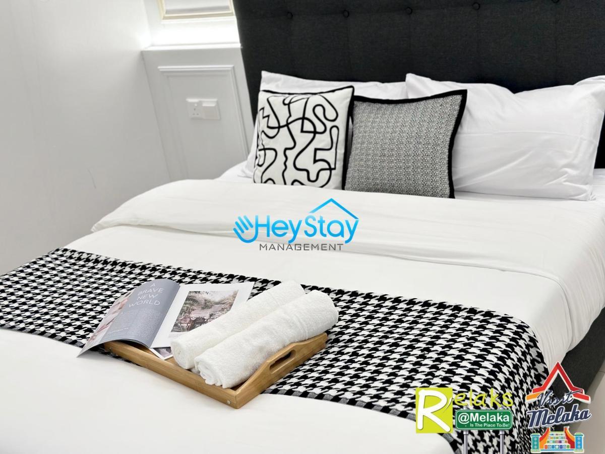 Novo 8 Residence Bachang By Heystay Management Kampong Tambak Buitenkant foto